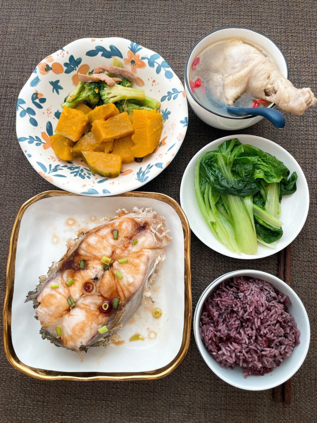 学做月子餐(第一周的月子餐怎样做) 学做月子餐(第一周的月子餐怎样做)