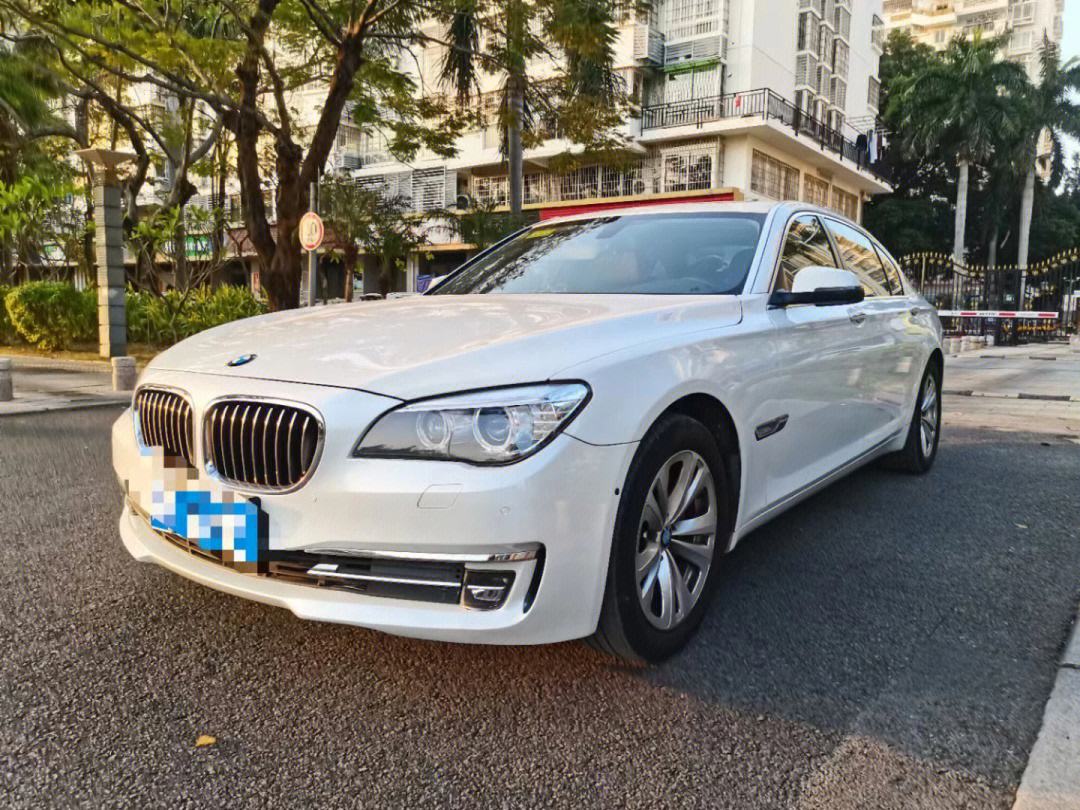 宝马730li多少钱(宝马730li多少钱2021款落地价)