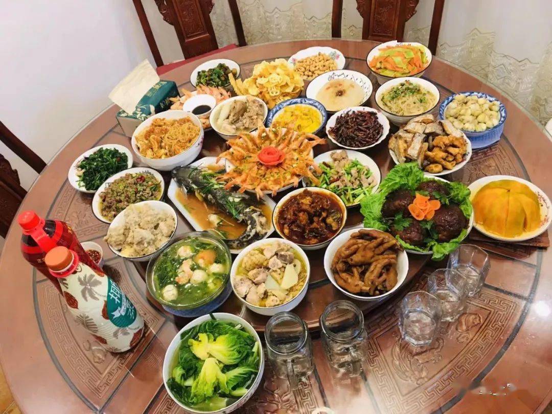 年夜饭吃什么(年夜饭吃什么寓意是什么)