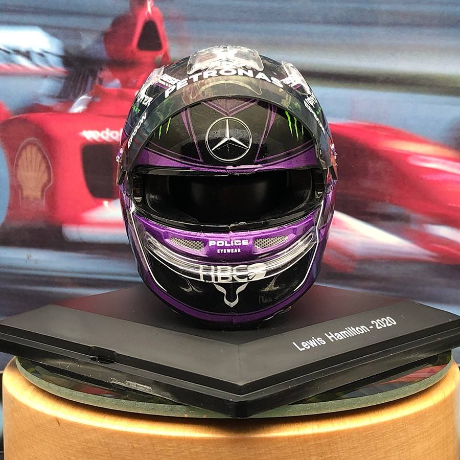 赛车头盔(赛车头盔里带的那个是什么) 赛车头盔(赛车头盔里带的那个是什么)