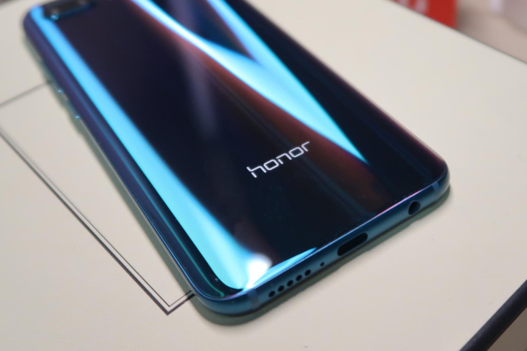 荣耀十参数(荣耀magic4参数配置) 荣耀十参数(荣耀magic4参数配置)