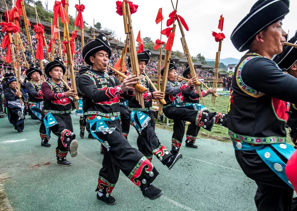 芦笙怎么读(芦笙怎么读音是什么意思)