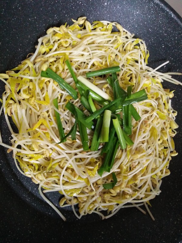 炒绿豆(炒绿豆饼怎么做好吃又简单)